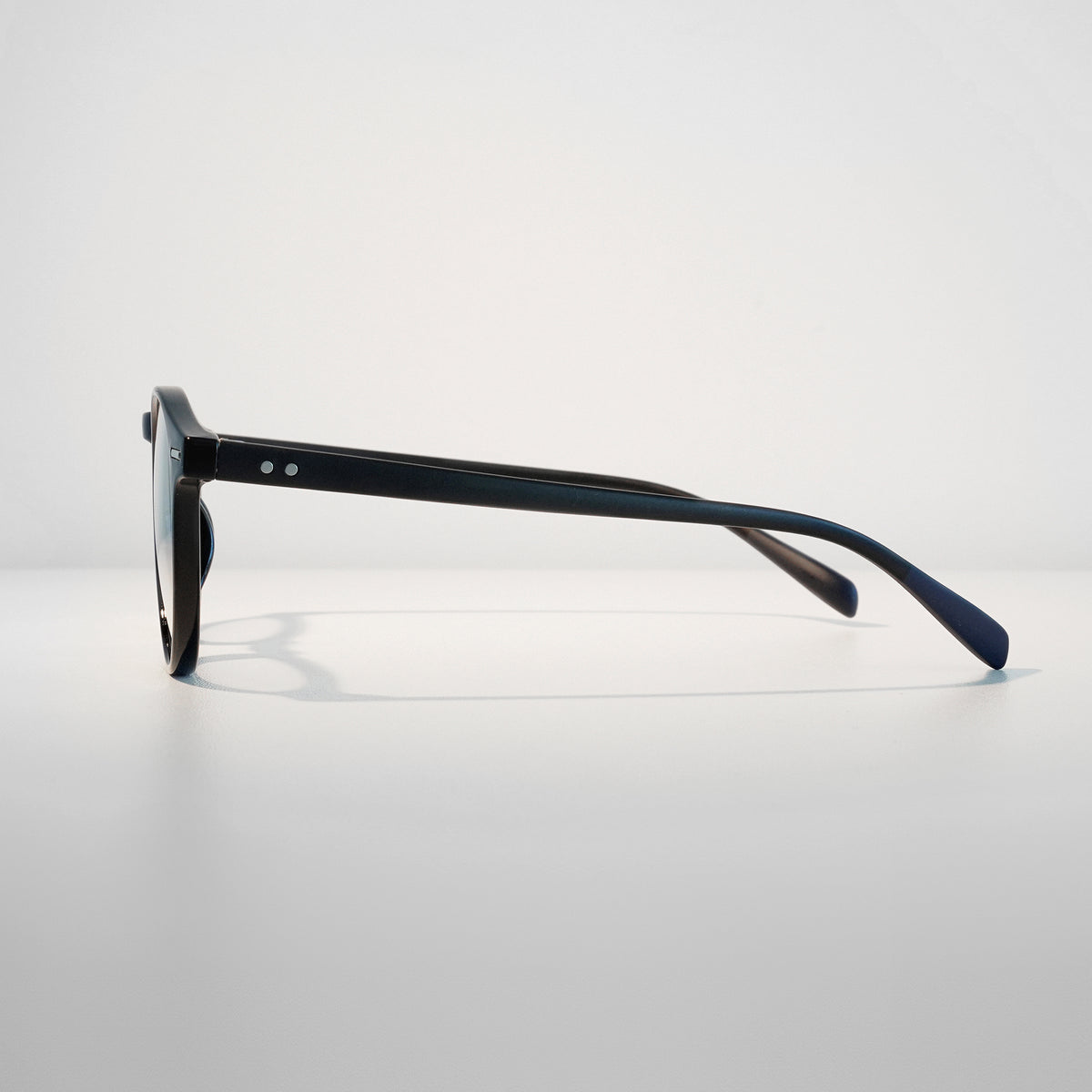 The Errand Run in Onyx Black
